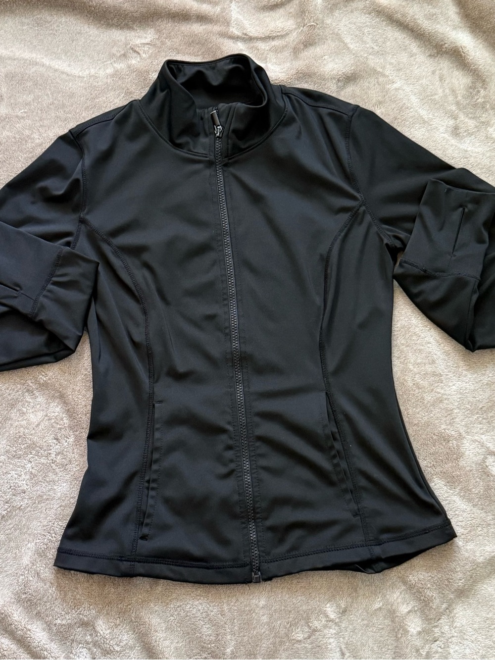 Leg End Black Legend zipped activewear jacket with pockets and thumb size Small